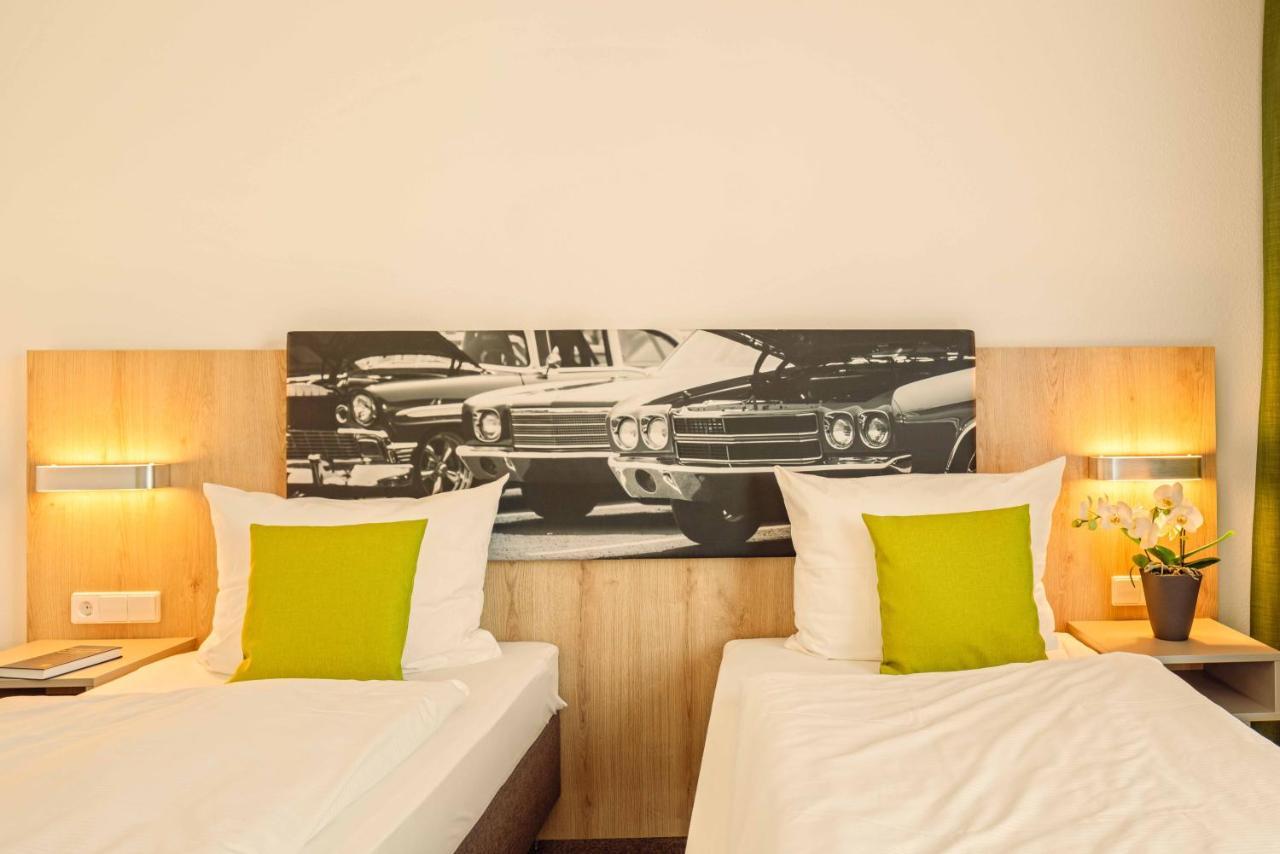 Highway Hotel Herbolzheim Luaran gambar